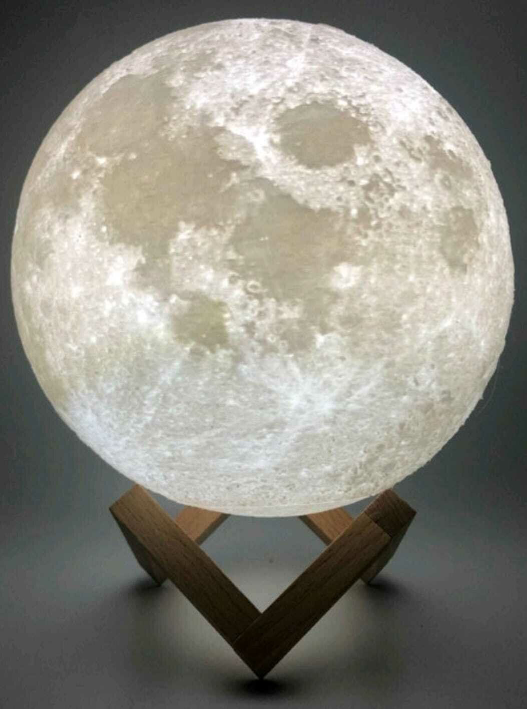 Светильник-ночник 3D шар Луна Moon Lamp на деревянной подставке с пультом, 15 см, белый