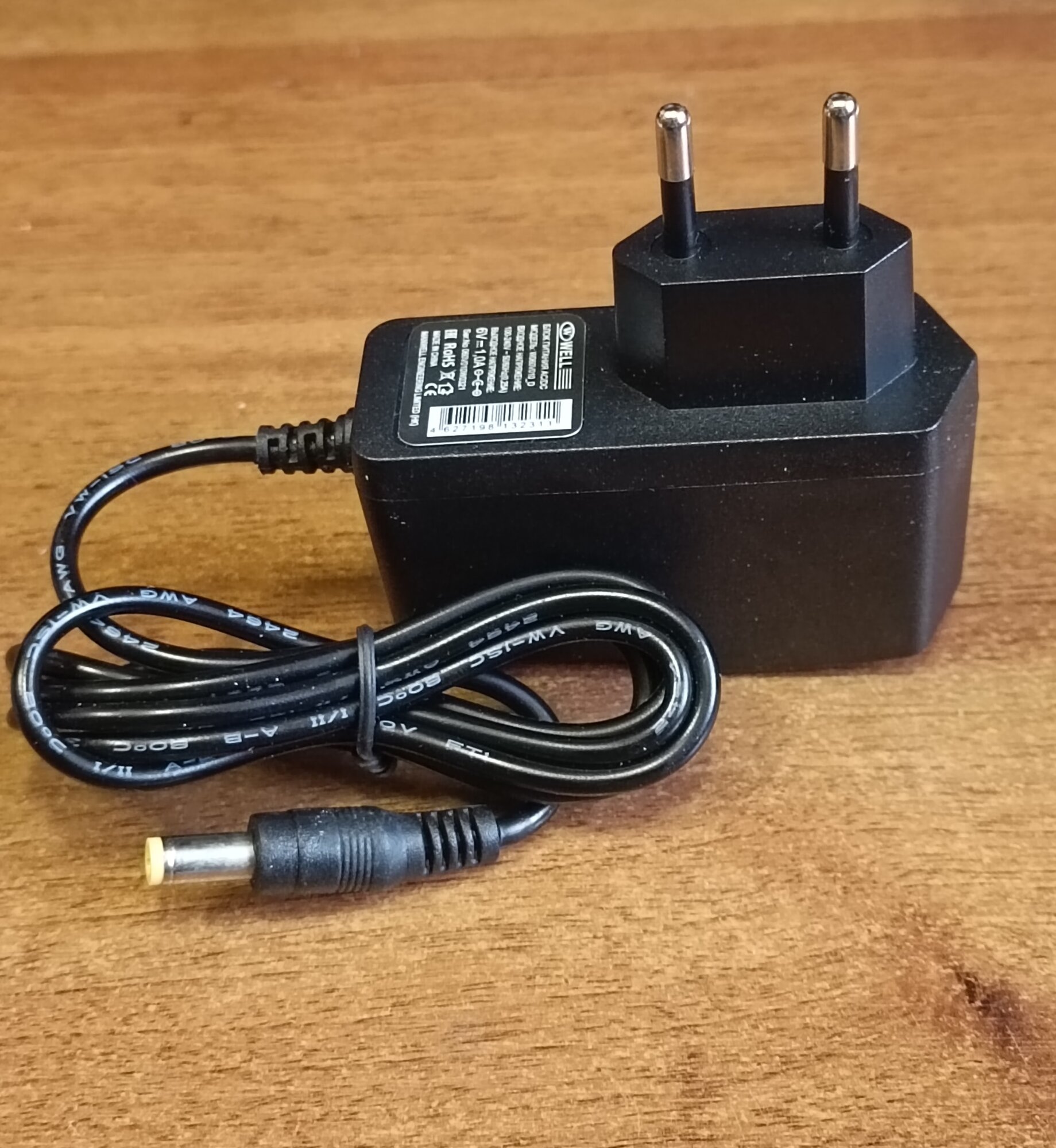 Адаптер питания для весов Great , River, TSC, M-ER 122 ACF JR , CAS SWN 6V ,1A с разъёмом 2.1х5.5х9.5мм (+) внутри