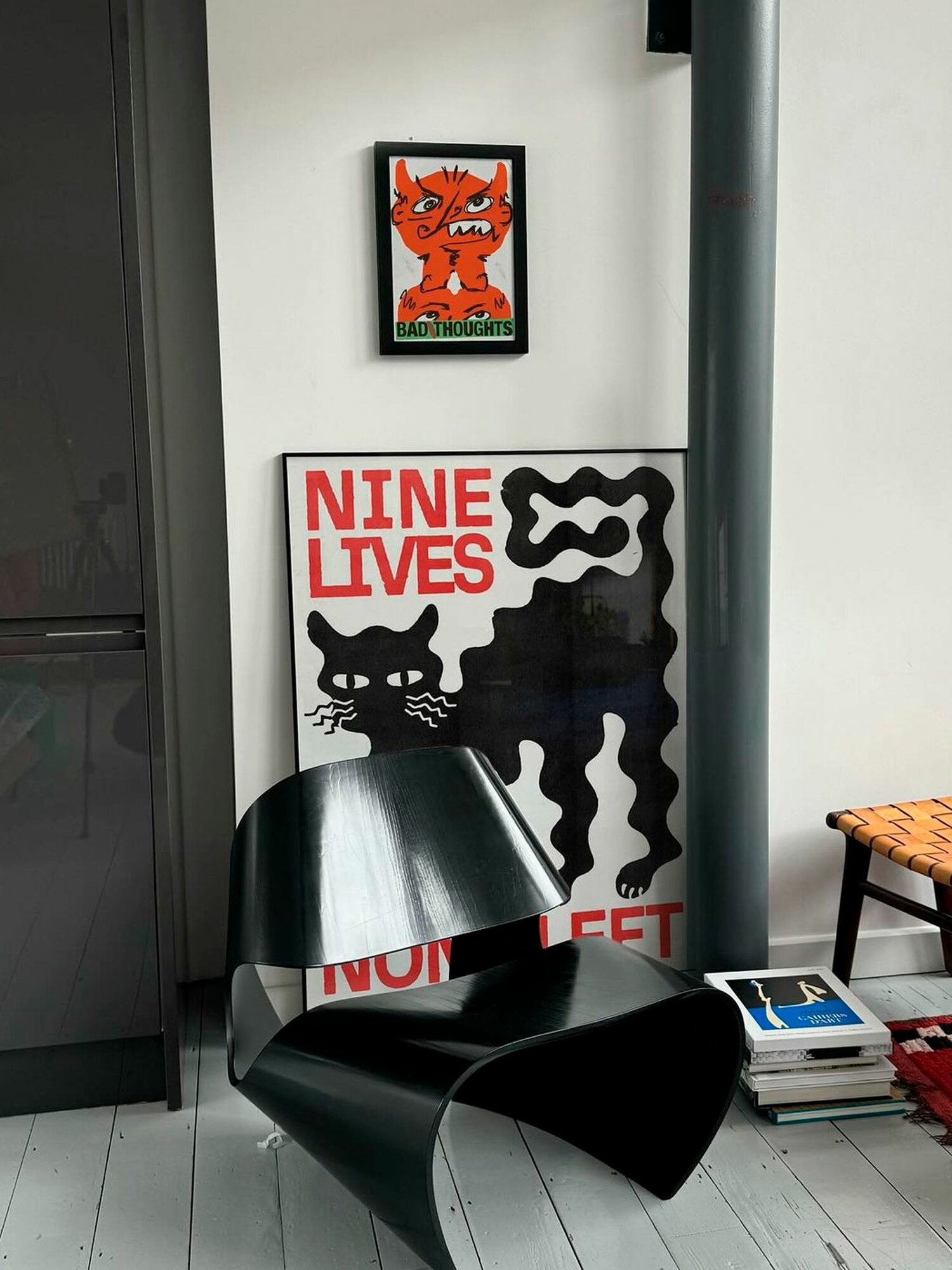 Интерьерный постер с котом "Nine Lives None Left" в стиле pinterest, 30x40 см
