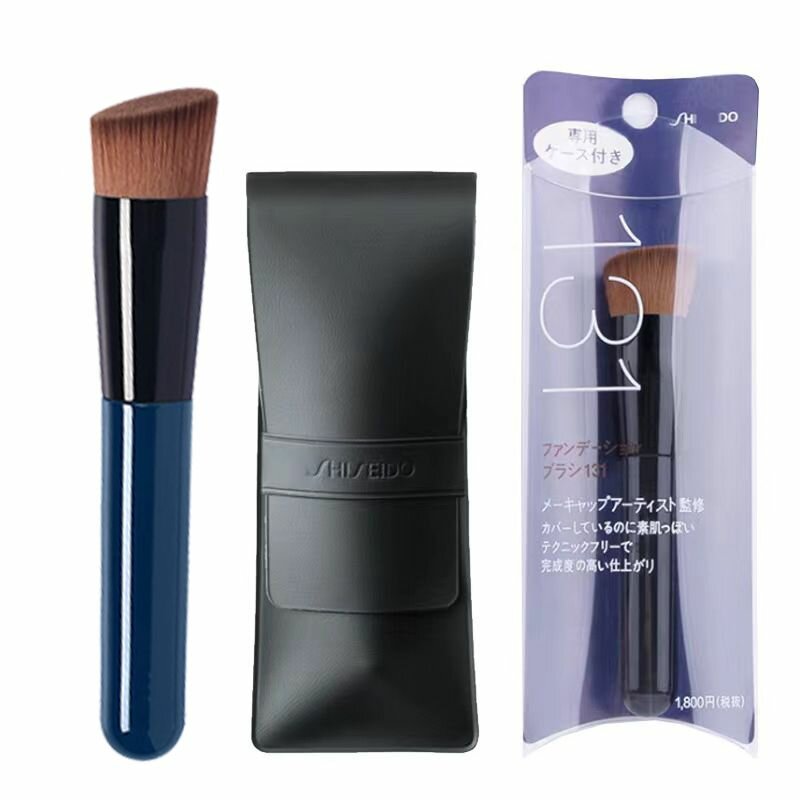 Shiseido Кисть косметическая Для тонального средства