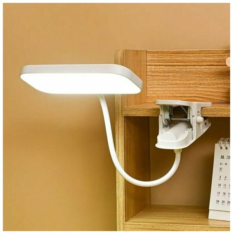 Настольный яркий LED светильник-лампа на прищепке с 3 уровнями яркости с USB зарядкой в комплекте
