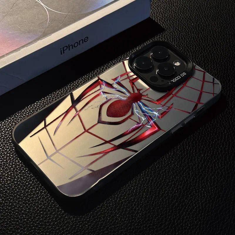 Чехол на Айфон 13/14 / iPhone 13/14 черный с логотип Человека-паука силиконовый ударопрочный